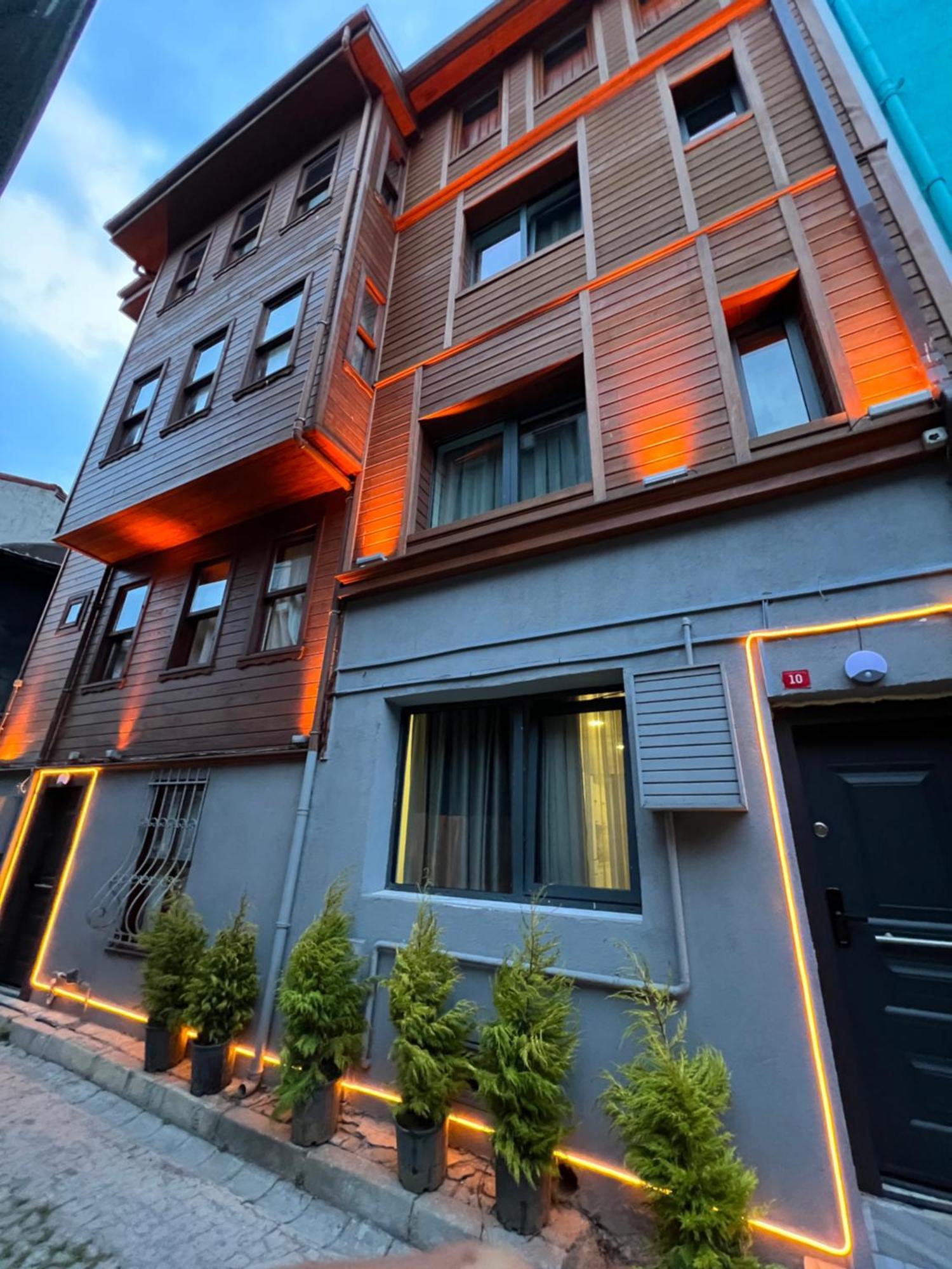 Bucoleon Old Kamp alanı